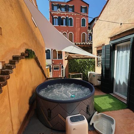 Suite Rava - San Marco With Pool Venezia Eksteriør bilde