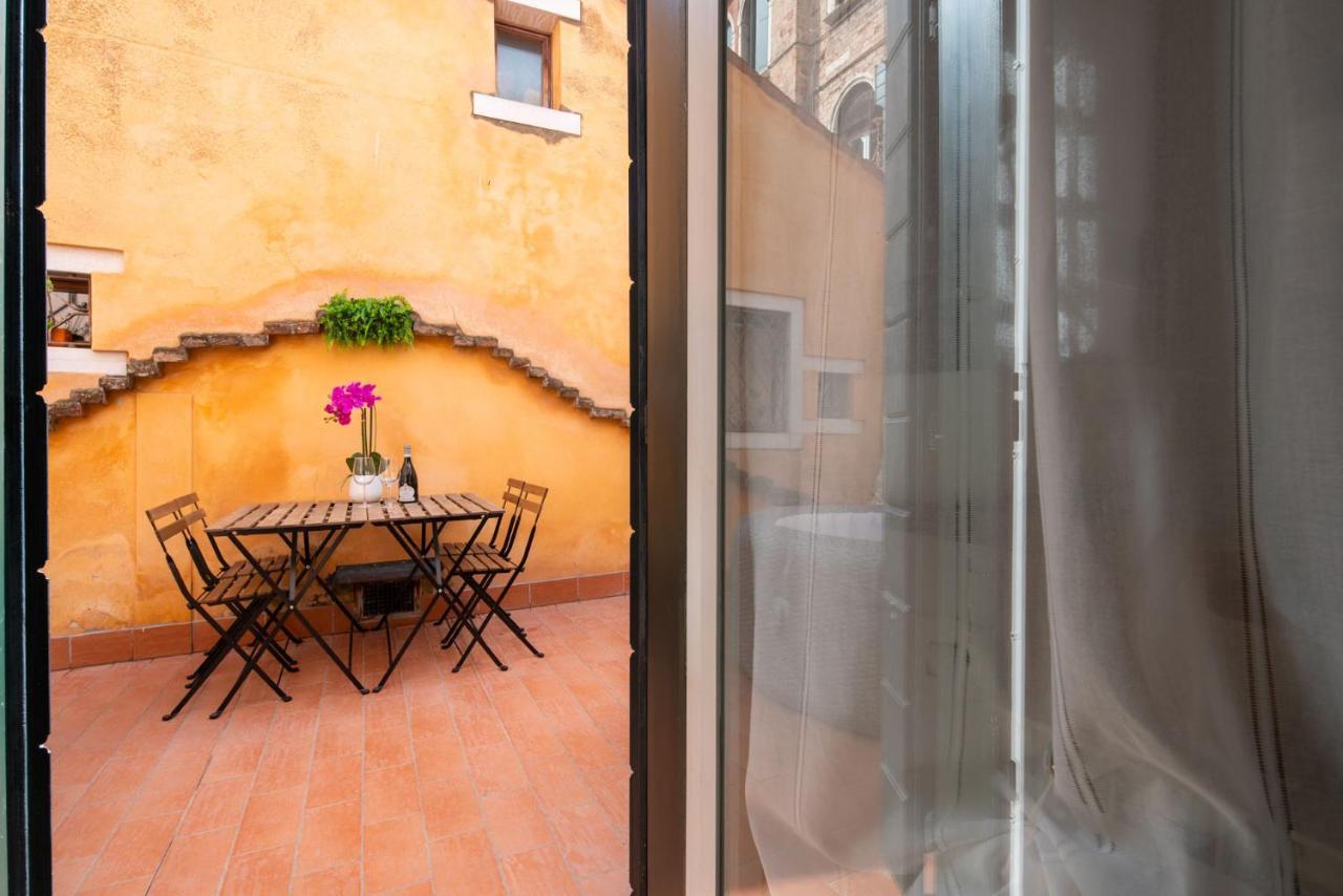 Suite Rava - San Marco With Pool Venezia Eksteriør bilde